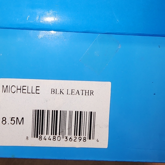 Shoes - Picture 2 of 2